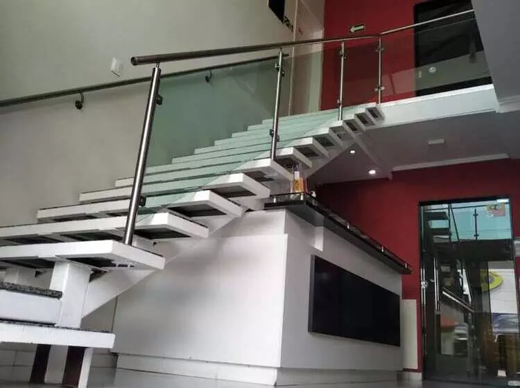 Hotelli Executivo Boulevard