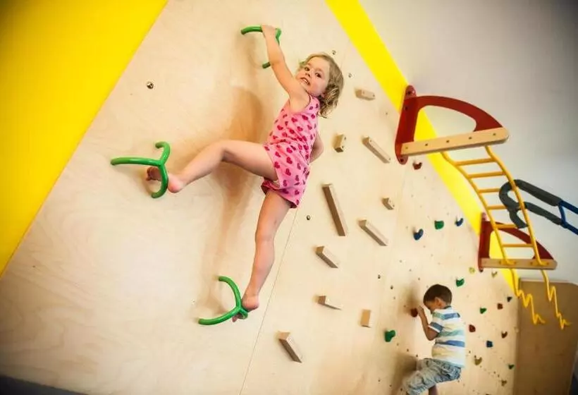 Hotelli Sonnenpark & Therme Included   Auch Am An  & Abreisetag!