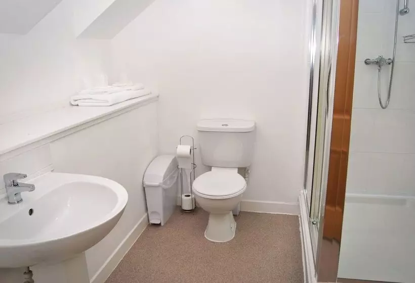 Majatalo The Old Schoolhouse