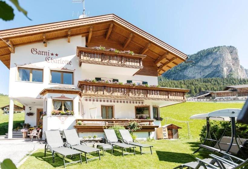 Bed and Breakfast Garni Charlotte