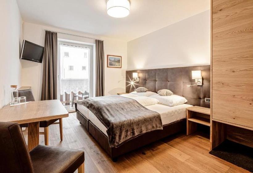 Bed and Breakfast Garni Charlotte