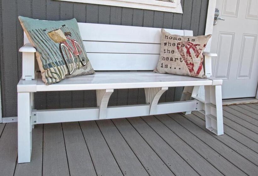 هتل Stateline Cabin