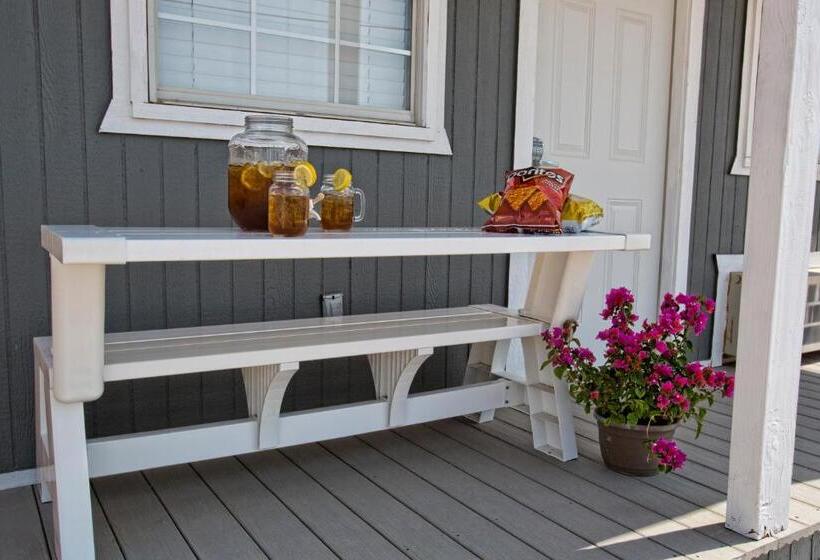 هتل Stateline Cabin