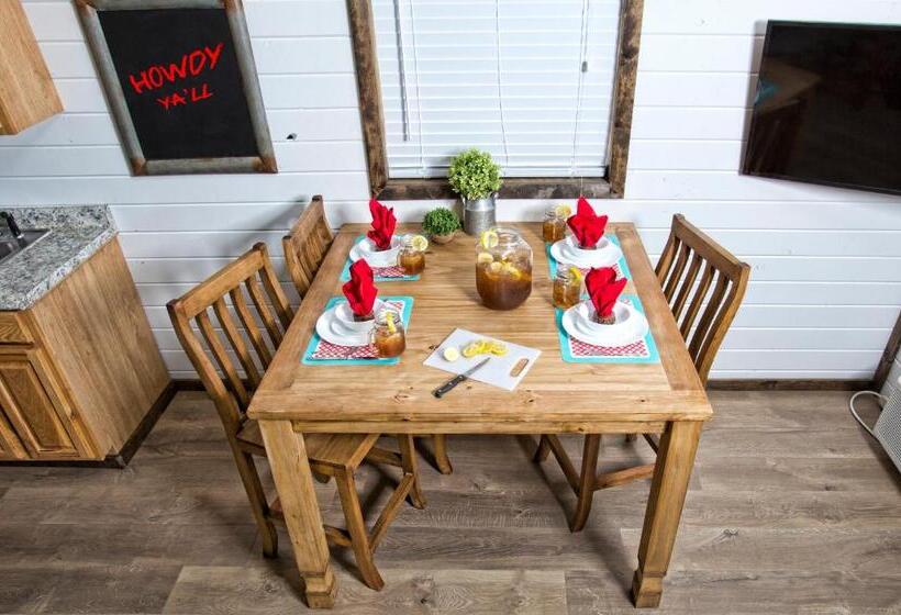 هتل Stateline Cabin