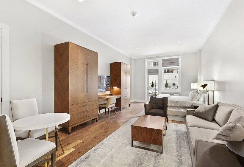 The Vanderbilt Hotel Suites