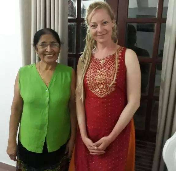 ベッドアンドブレックファースト Agasthi Airport Close