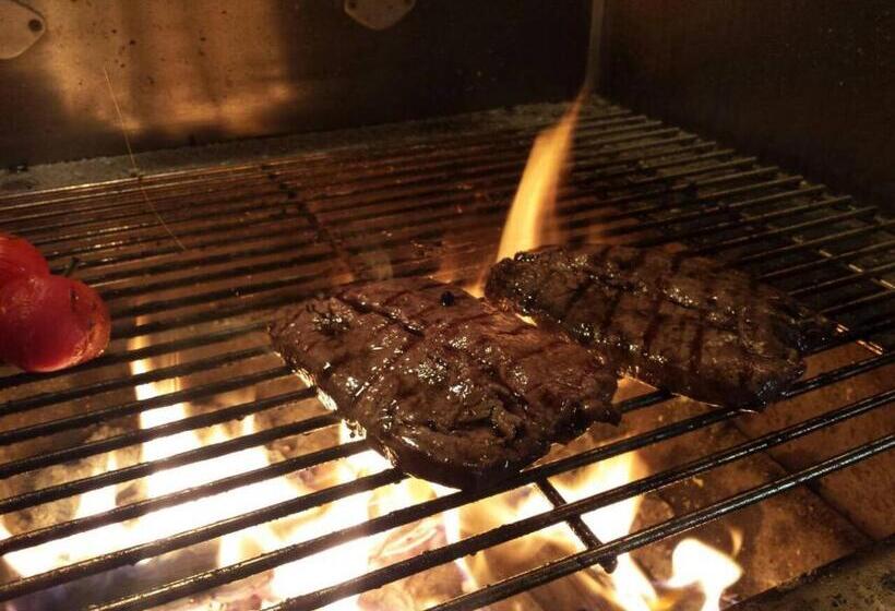 مبيت وإفطار Sempre étterem és Panzió