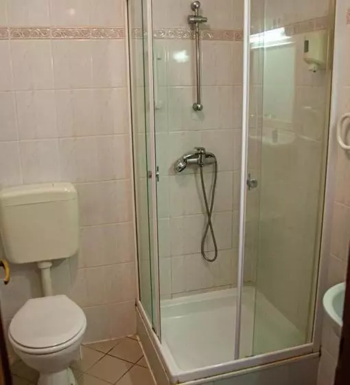 Aamiaismajoitus (B&B) Sempre étterem és Panzió