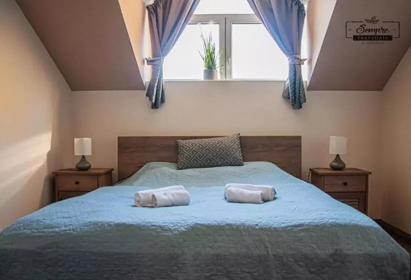 Aamiaismajoitus (B&B) Sempre étterem és Panzió