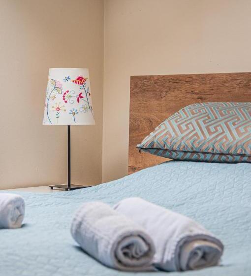 مبيت وإفطار Sempre étterem és Panzió