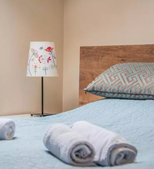 Aamiaismajoitus (B&B) Sempre étterem és Panzió