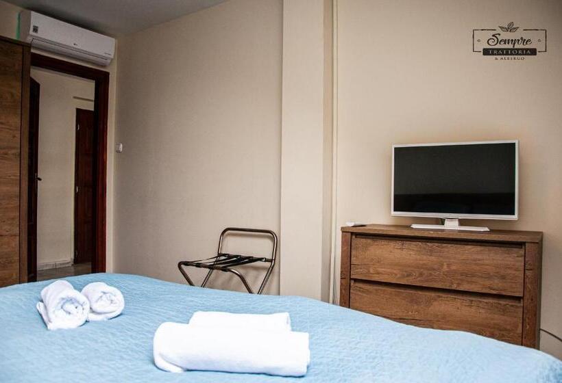 مبيت وإفطار Sempre étterem és Panzió