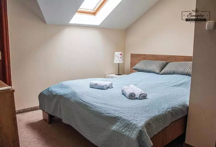 Aamiaismajoitus (B&B) Sempre étterem és Panzió