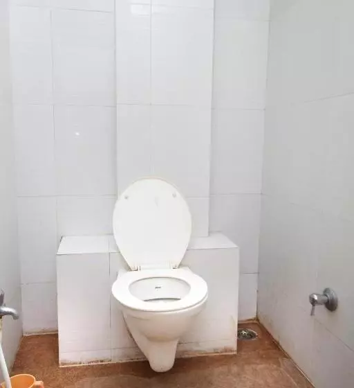 هتل Gomatgiri