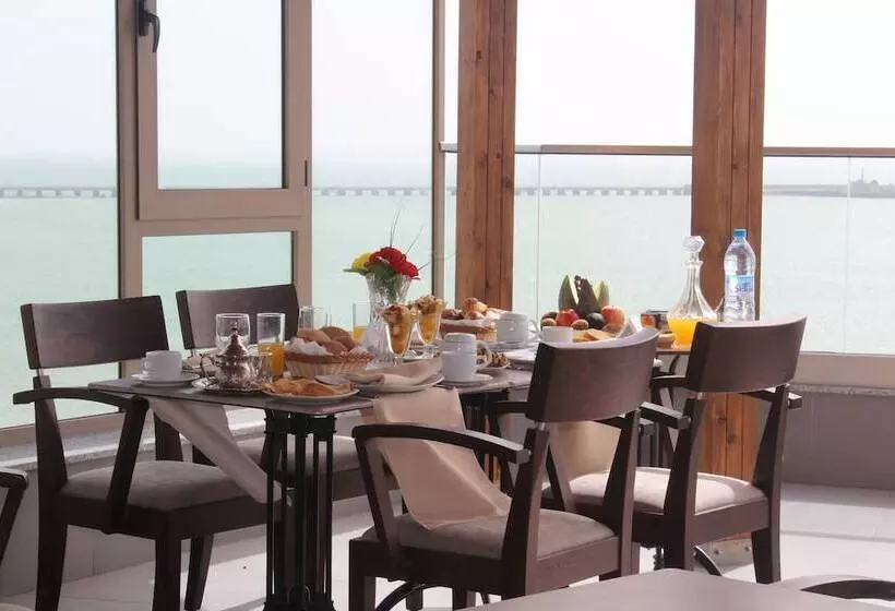 Hotelli Dakhla Sur Mer