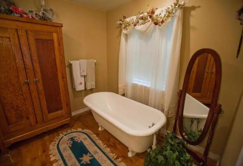 Bed And Breakfast On White Rock Creek