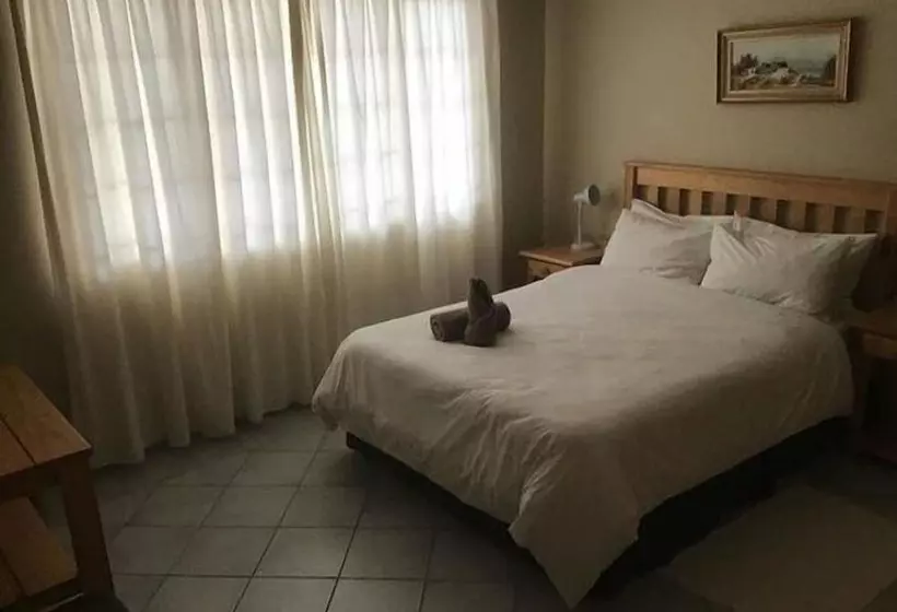 تختخواب و صبحانه Rocky Shore Guesthouse