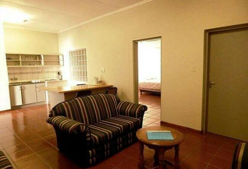 민박 Rocky Shore Guesthouse