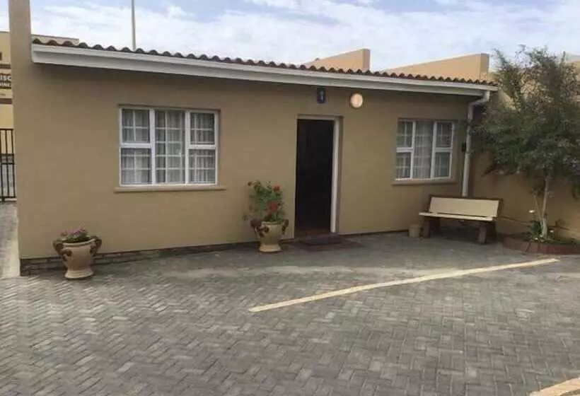 تختخواب و صبحانه Rocky Shore Guesthouse