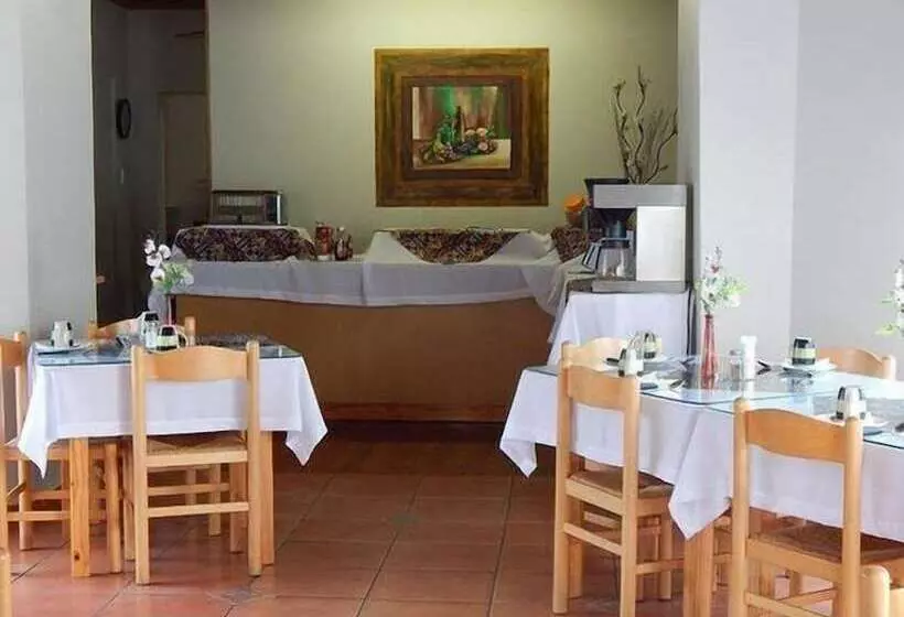 تختخواب و صبحانه Rocky Shore Guesthouse