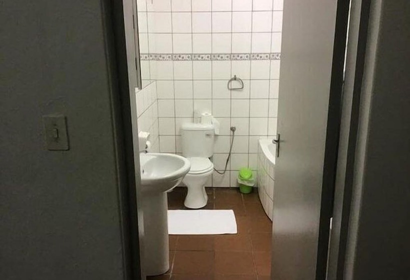 민박 Rocky Shore Guesthouse