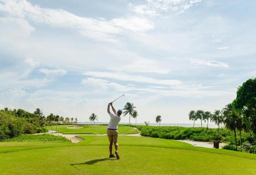 Hyatt Regency Aqaba Ayla Resort