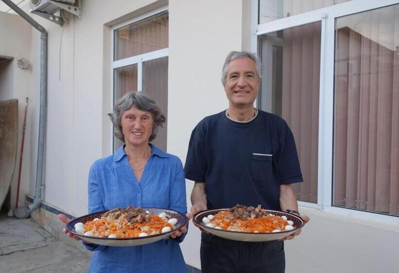 膳宿费 Nurobod Guesthouse