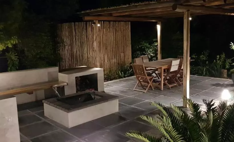 ベッドアンドブレックファースト 7pillars Self Catering