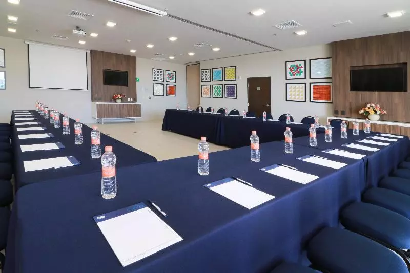 ホテル Holiday Inn Express & Suites   Playa Del Carmen, An Ihg
