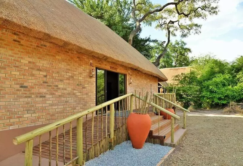 Hotel Jackalberry Chobe