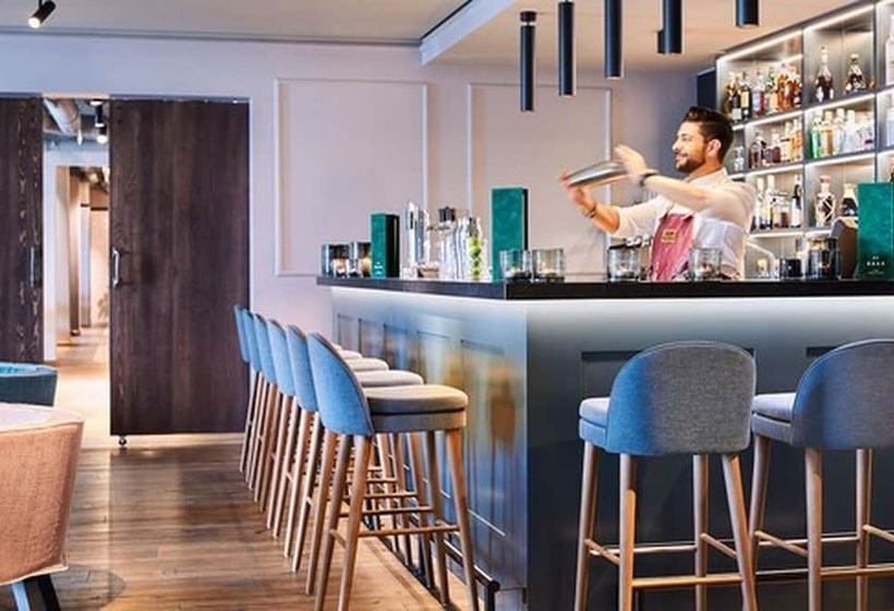 Lighthouse Hotel & Spa