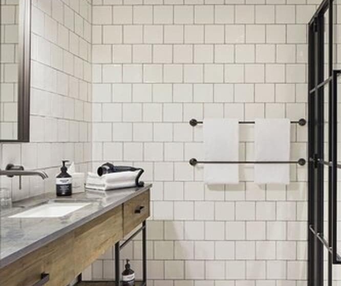 Lighthouse Hotel & Spa