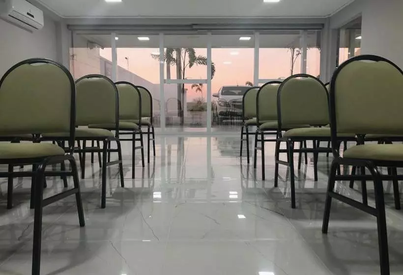 ホテル Oásis De Patos