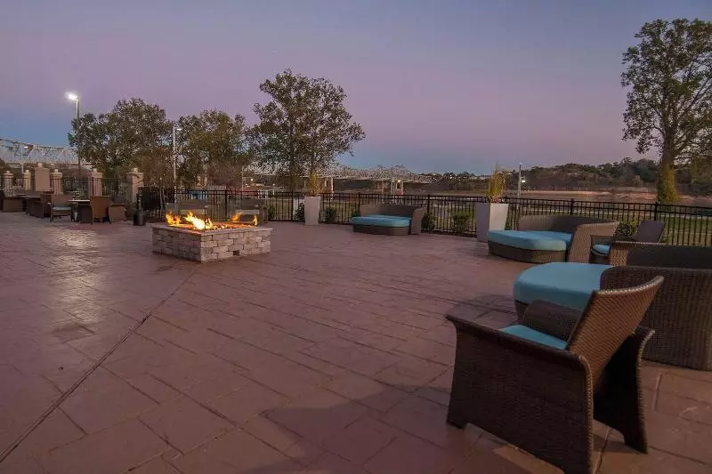 Hotelli Towneplace Suites By Marriott Vidalia Riverfront