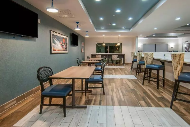 Hotelli Towneplace Suites By Marriott Vidalia Riverfront