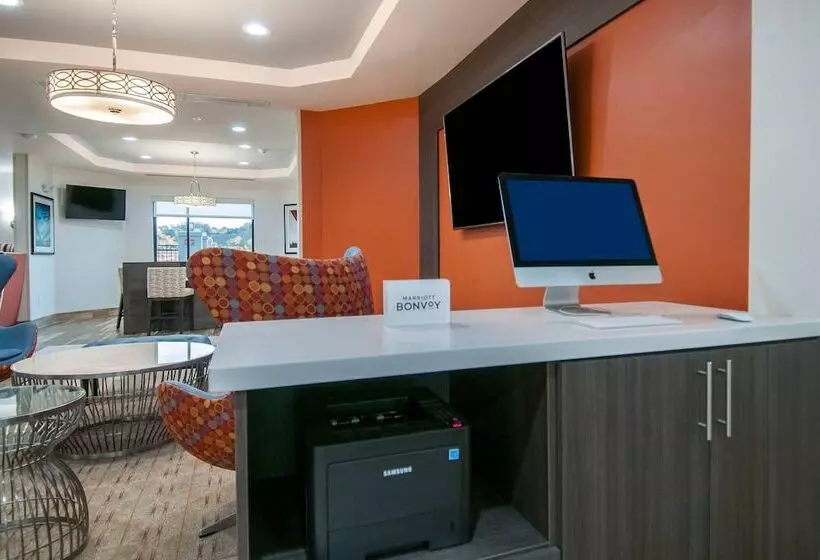 Hotelli Towneplace Suites By Marriott Vidalia Riverfront