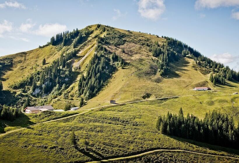 Majatalo Berghotel Altes Wallberghaus