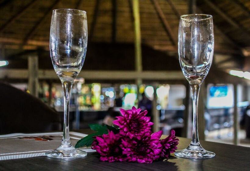 هتل Sibebe Resort