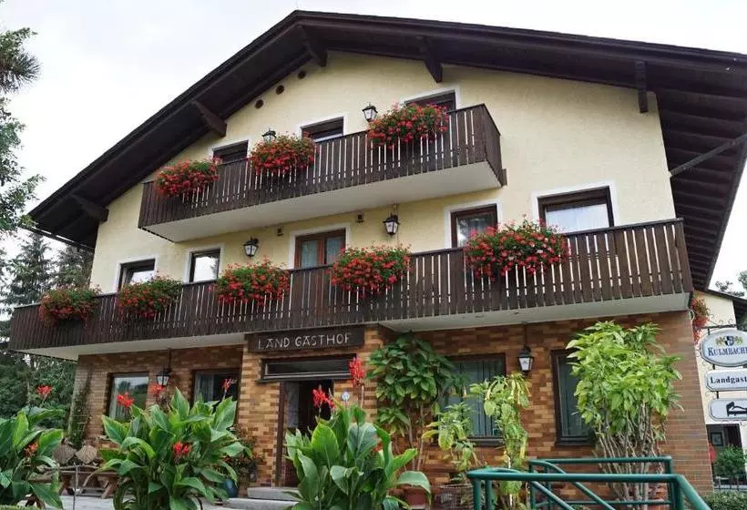 Hotelli Landgasthof Henghuber