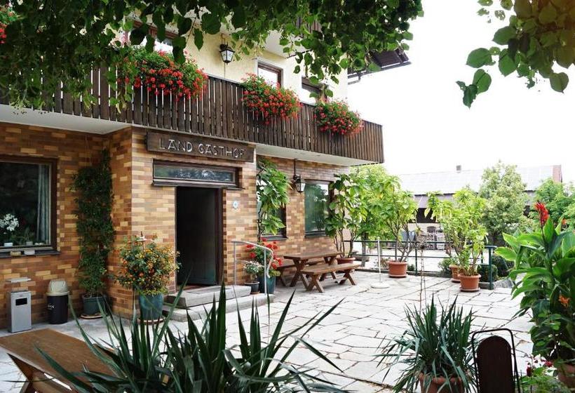 בית מלון כפרי Landgasthof Henghuber