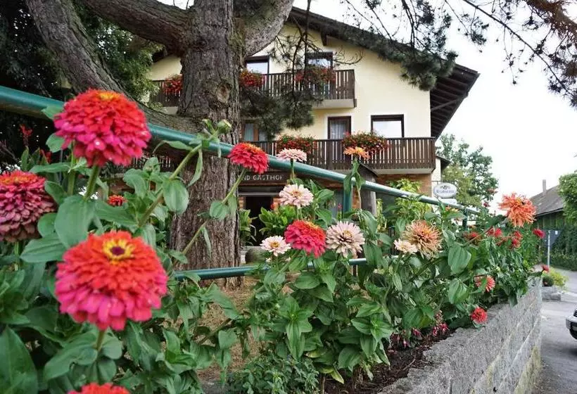 Hotelli Landgasthof Henghuber