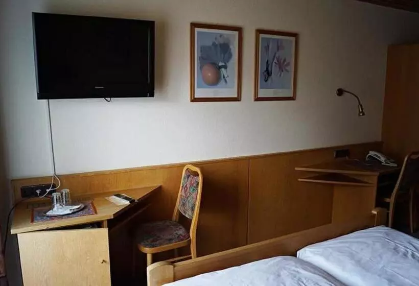 Hotelli Landgasthof Henghuber