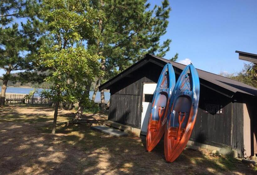 هتل Waterside Cottage Heron