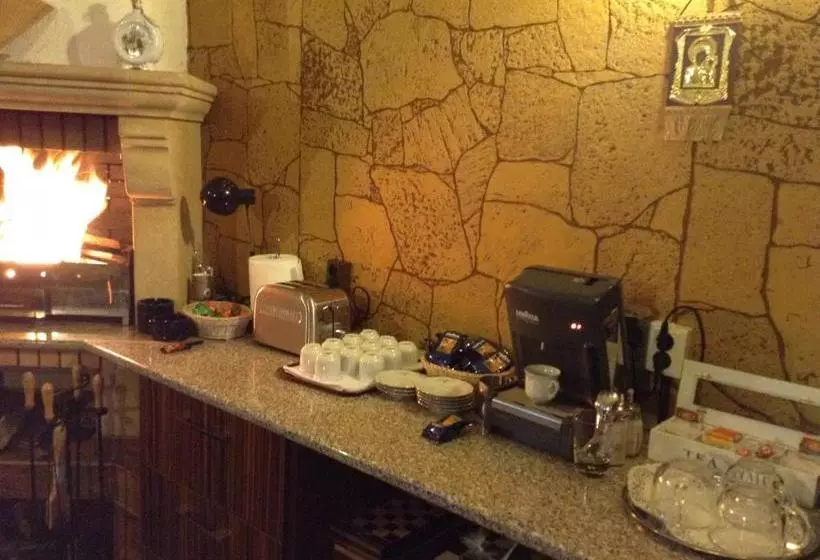 ペンション Oli House