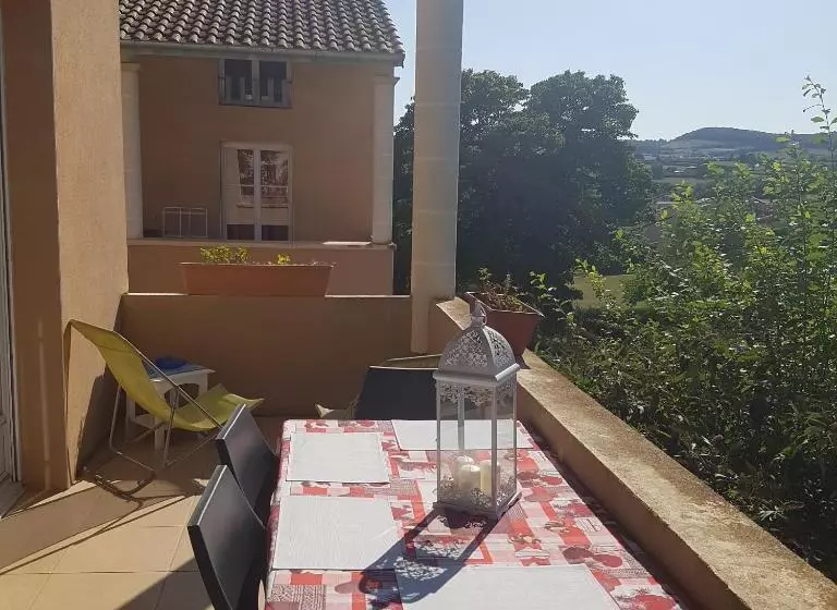 Aamiaismajoitus (B&B) Cluny Clos Fleury