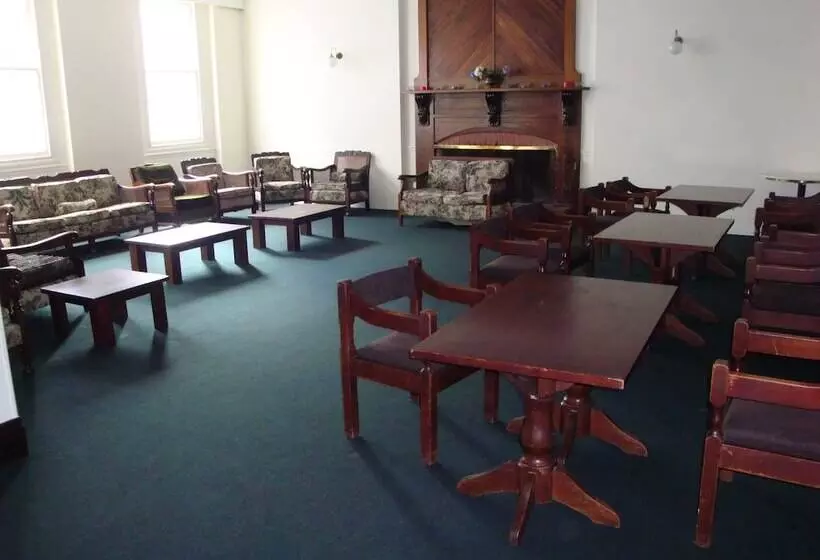 Grand Hotel   Whangarei