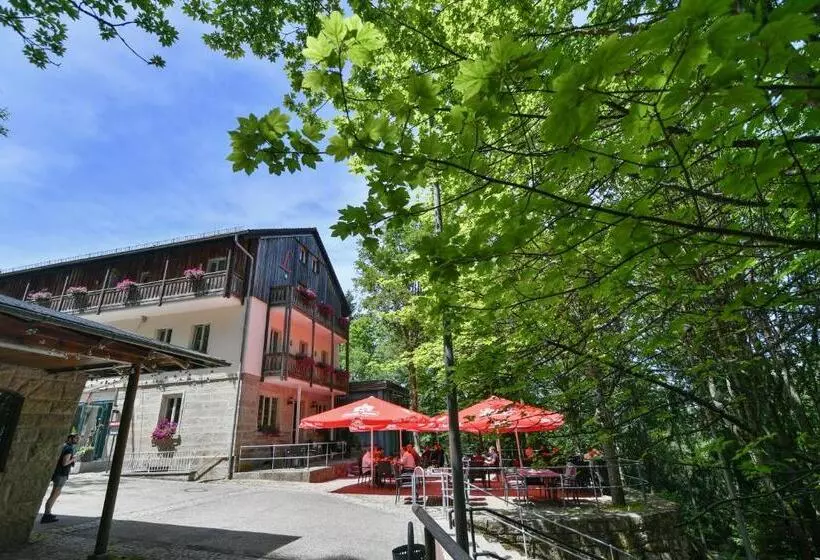 Hotelli Luisenburg Resort