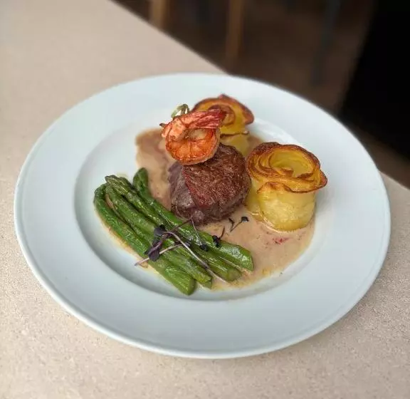 Hotelli Luisenburg Resort