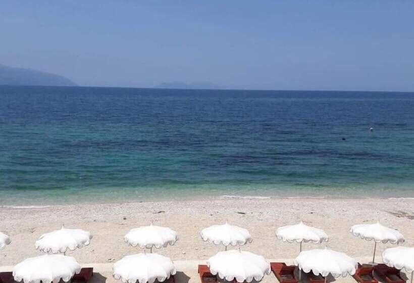 בית מלון כפרי Palmanova Beach Mardok