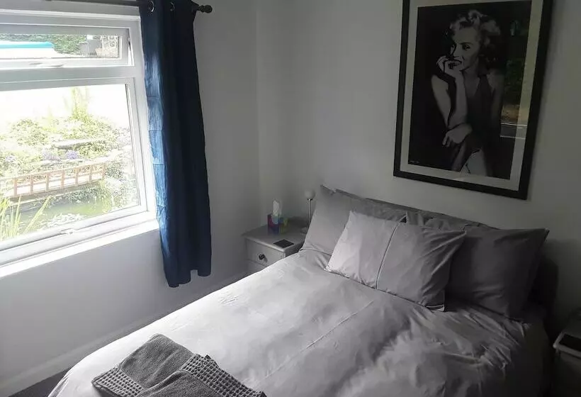 Bed and Breakfast Woodmeads